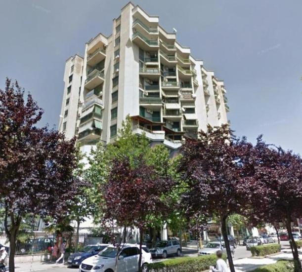 Sun Tower-Center Of Tirana Appartement Buitenkant foto