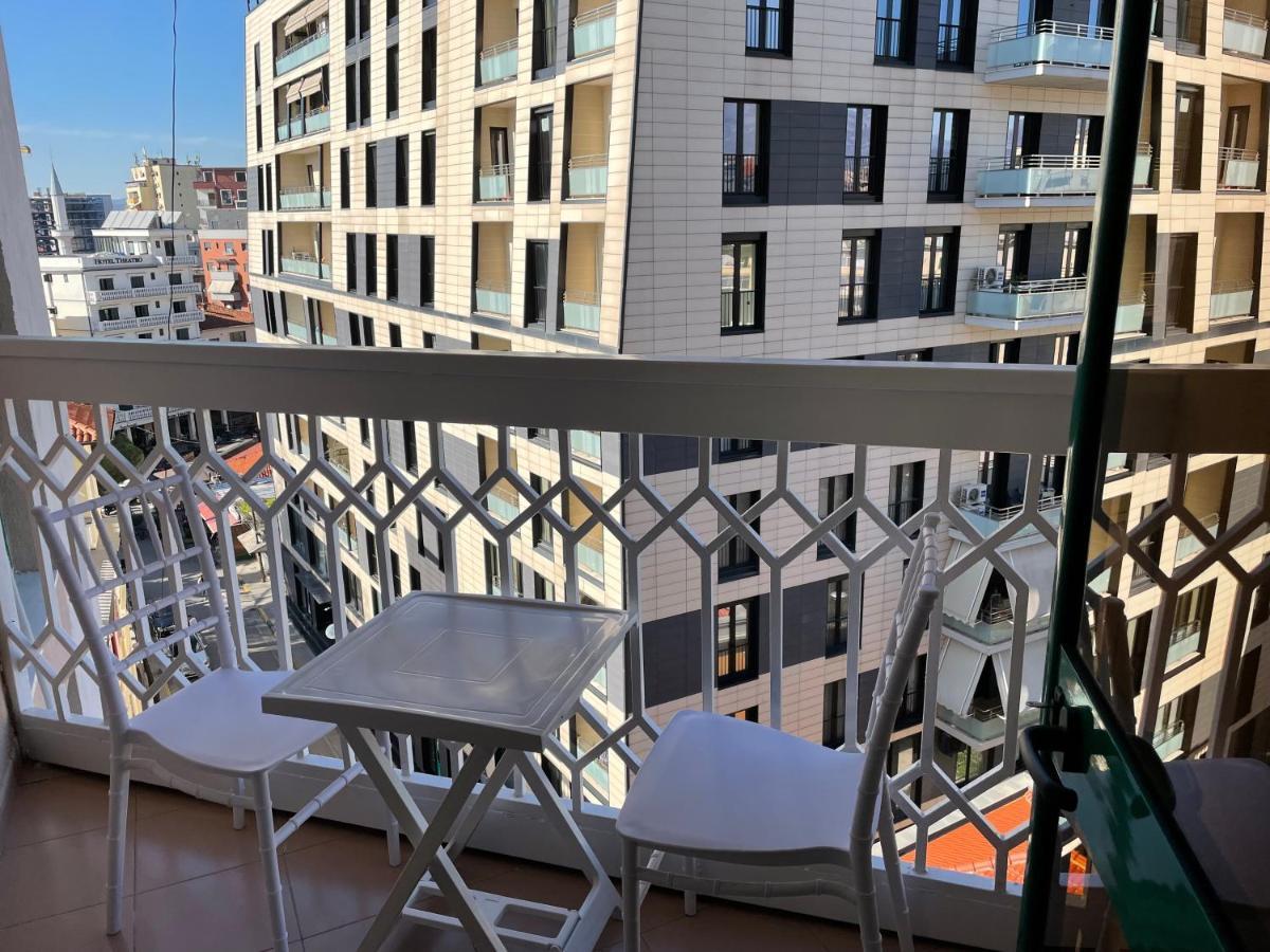Sun Tower-Center Of Tirana Appartement Buitenkant foto