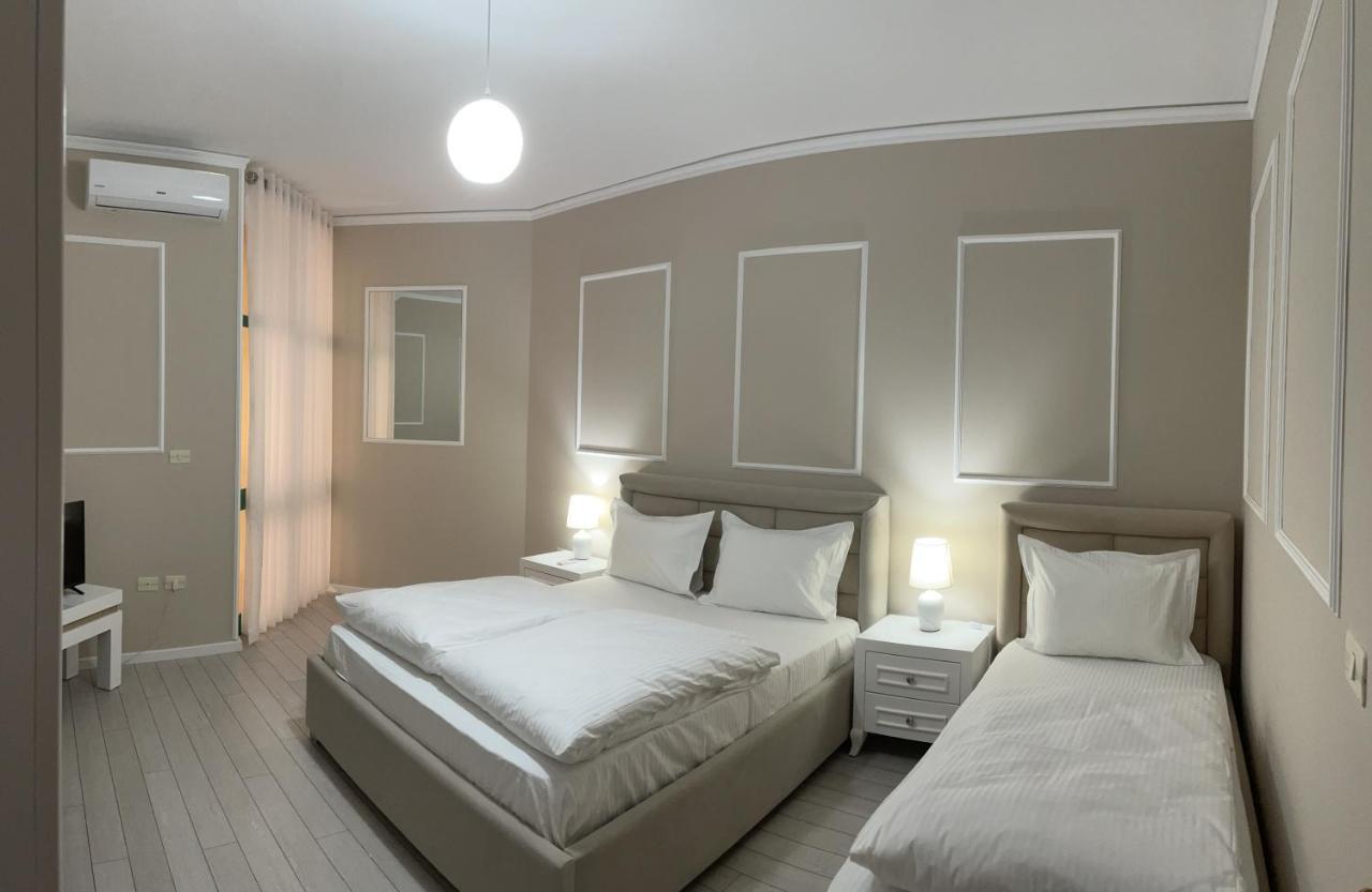 Sun Tower-Center Of Tirana Appartement Buitenkant foto