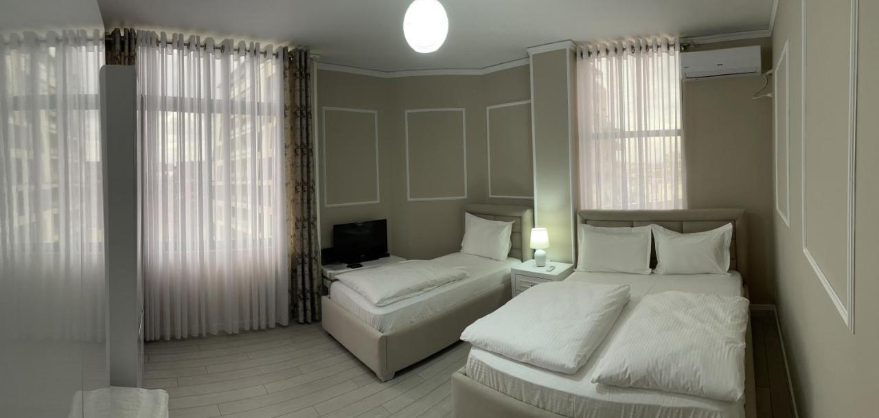 Sun Tower-Center Of Tirana Appartement Buitenkant foto