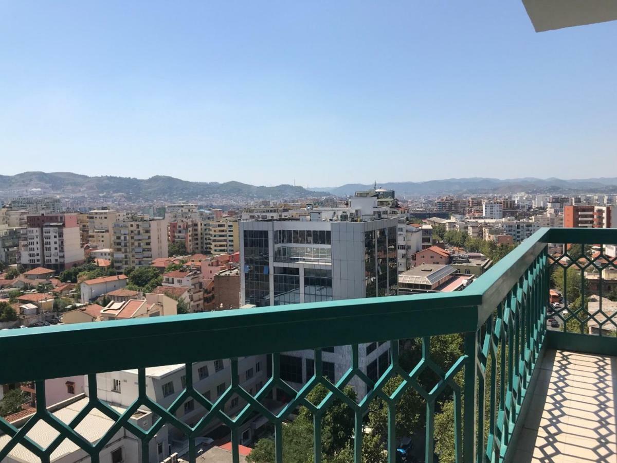 Sun Tower-Center Of Tirana Appartement Buitenkant foto